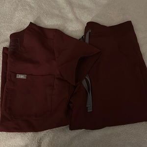 FIGS (XXS TALL) TOP AND JOGGER BOTTOM SET